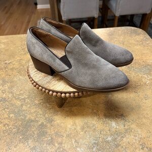Soft Velina Grey Modern Suede Loafers